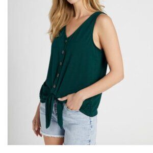 Tie-front button tank in hunter green